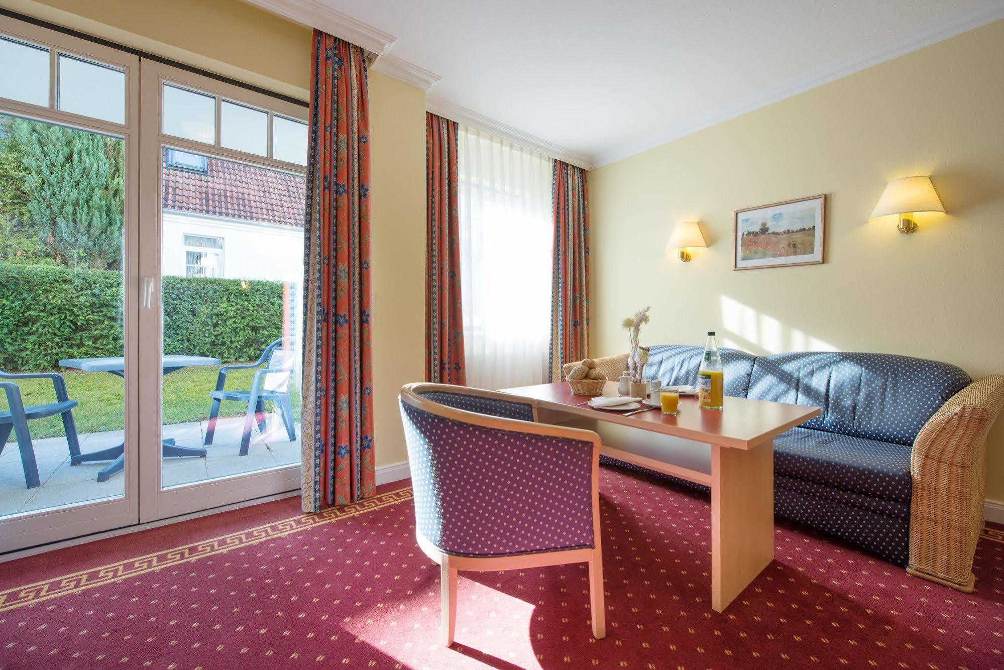 Aparthotel Kuehlungsborn, Villa Am Konzertgarten מראה חיצוני תמונה