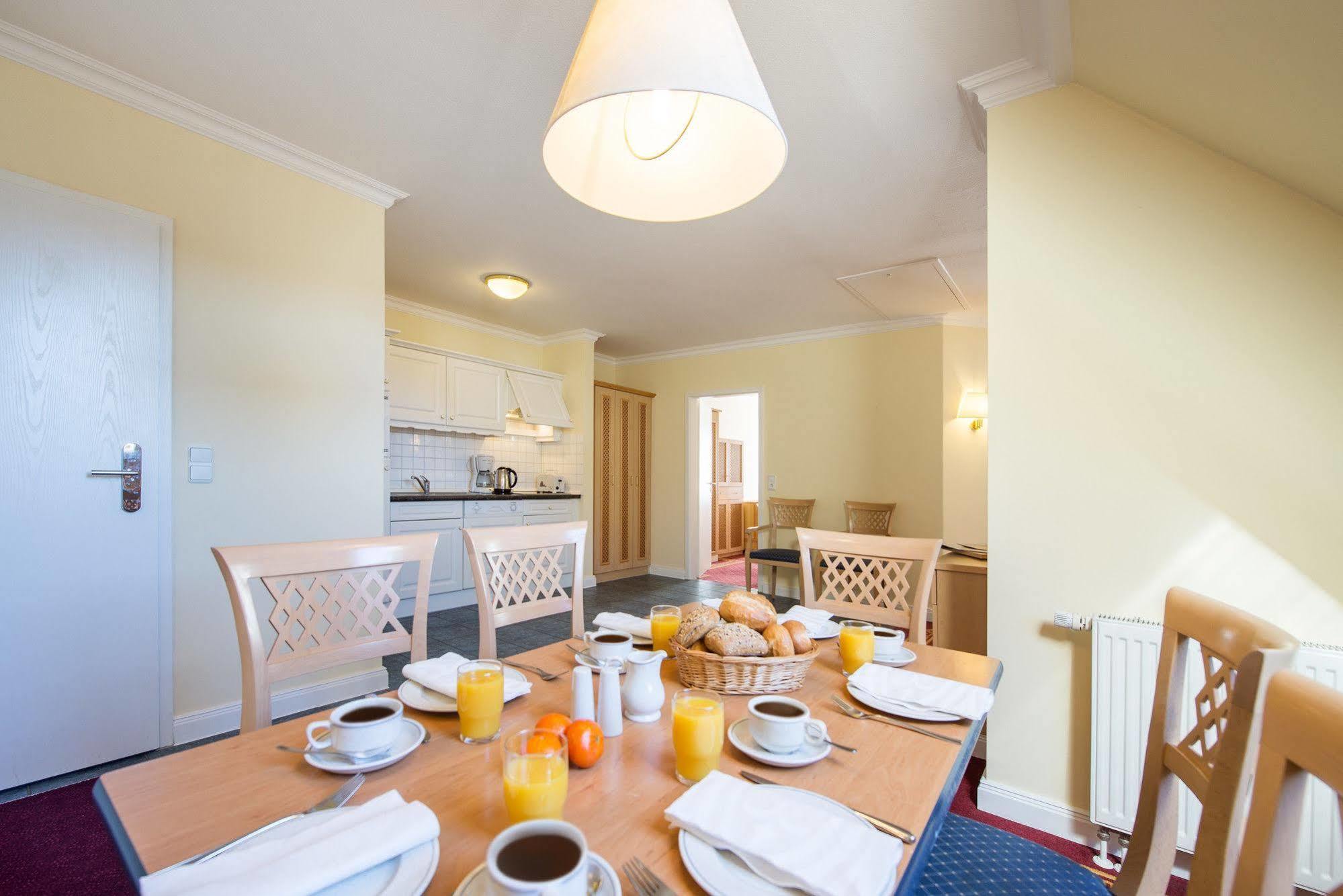 Aparthotel Kuehlungsborn, Villa Am Konzertgarten מראה חיצוני תמונה