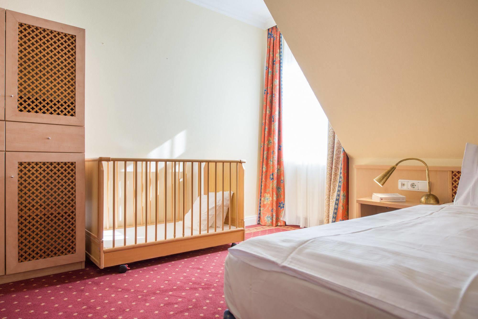 Aparthotel Kuehlungsborn, Villa Am Konzertgarten מראה חיצוני תמונה