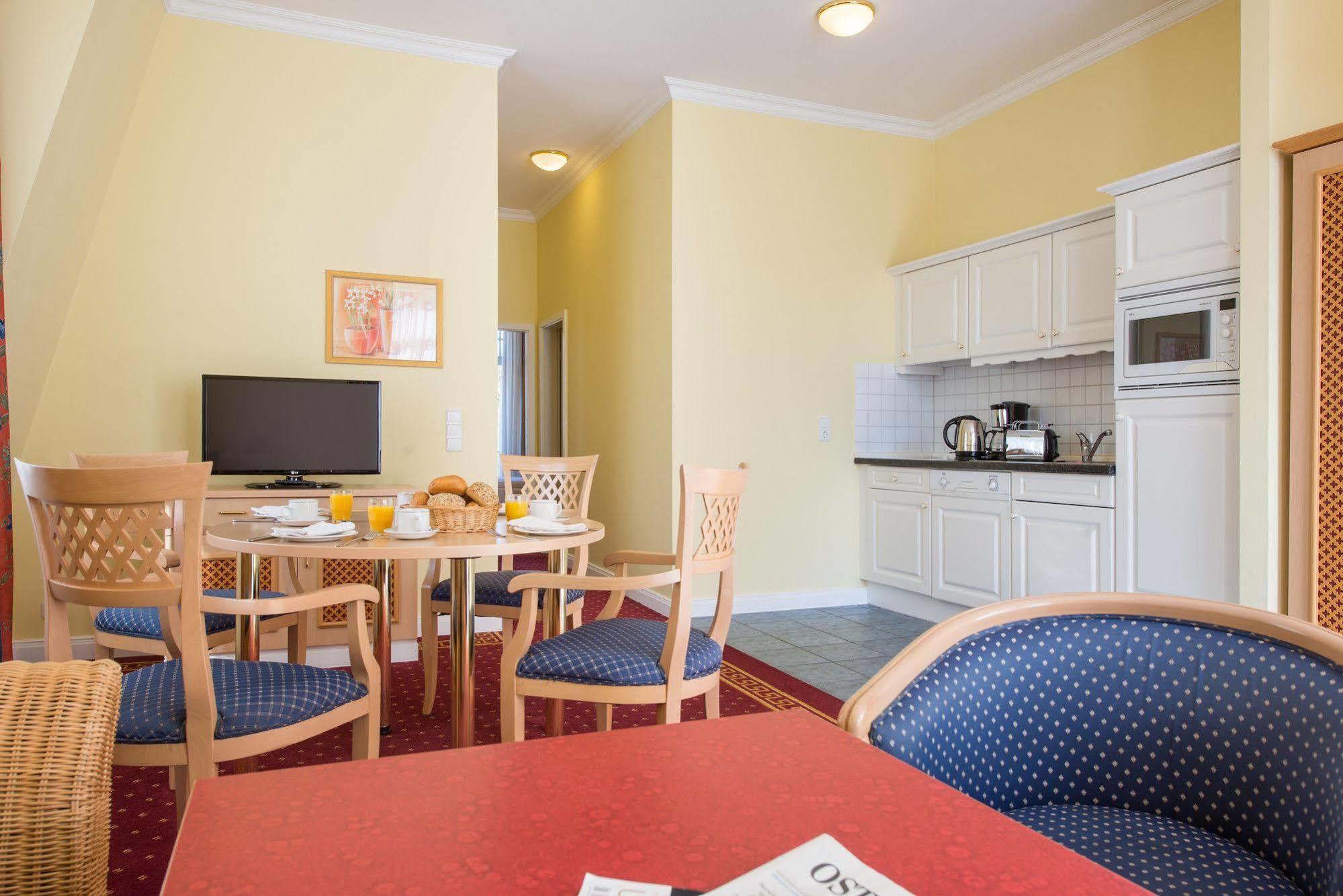 Aparthotel Kuehlungsborn, Villa Am Konzertgarten מראה חיצוני תמונה